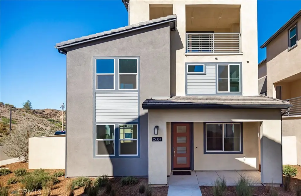27304 Bear Paw Lane, Valencia, CA — listing photo 1