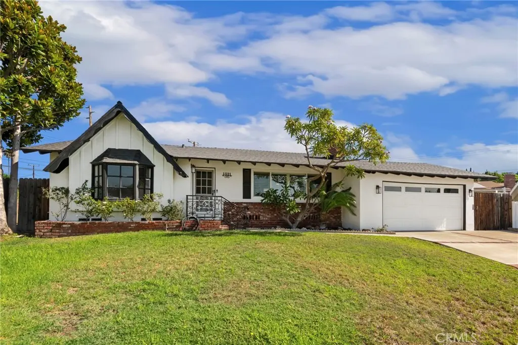 1521 Kenneth Drive, North Tustin, CA — listing photo 1