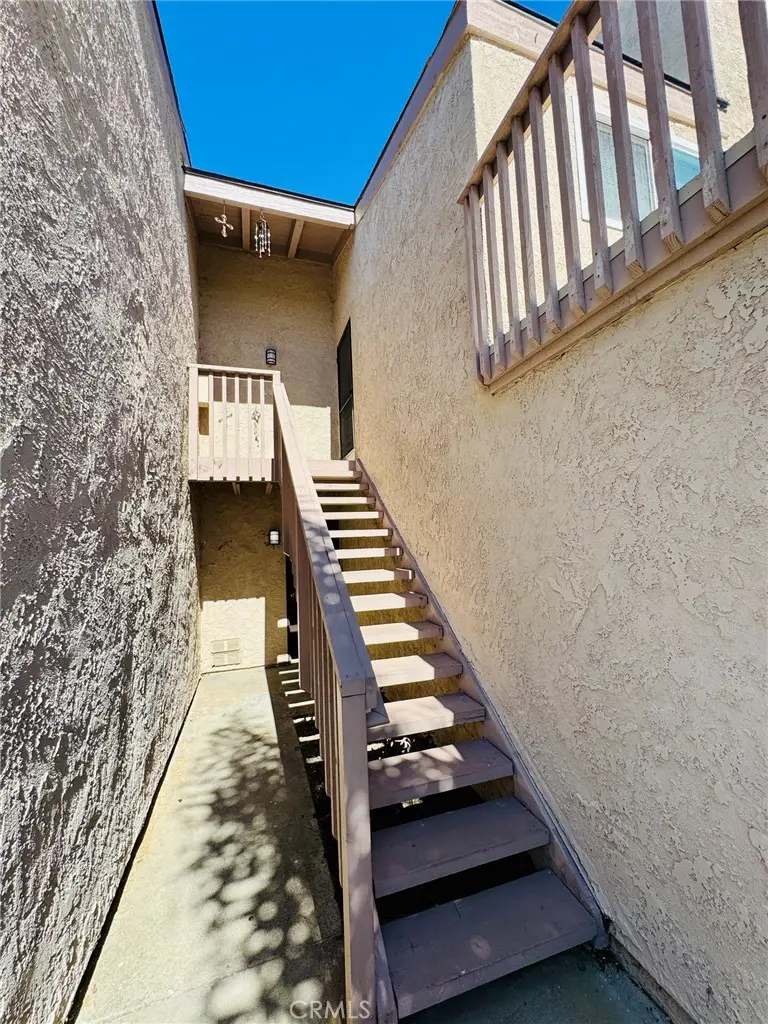 1404 California Street 4, Huntington Beach, CA — listing photo 1