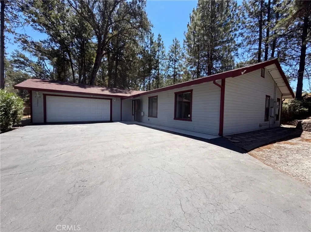 19273 Salvador Court, Groveland, CA — listing photo 1