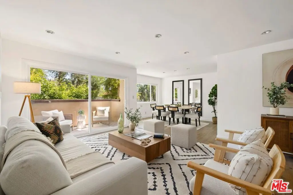 Condominium for sale at 1121 N Olive Drive 102, West Hollywood, CA featuring 2 beds and 2 baths