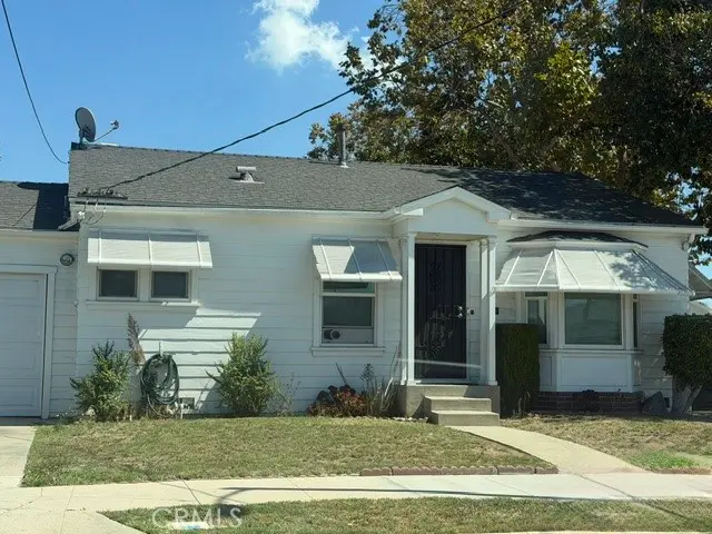 531 W Denni, Wilmington, CA — listing photo 1