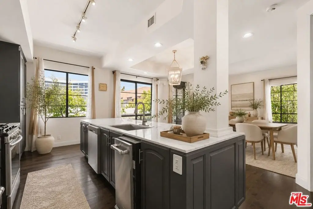 Condominium for rent at 234 S Gale Drive 209, Beverly Hills, CA featuring 2 beds and 3 baths
