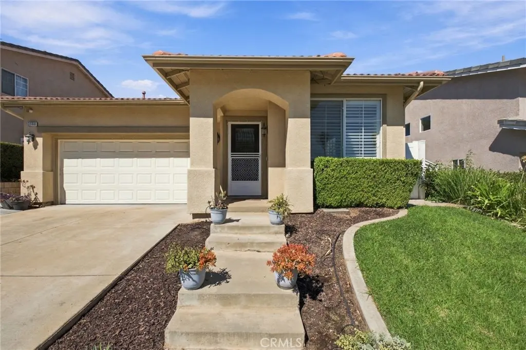 3360 Redport, Corona, CA — listing photo 1