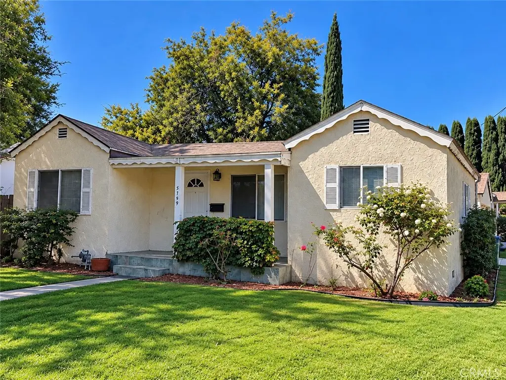 5759 Hazeltine, Van Nuys, CA — listing photo 1