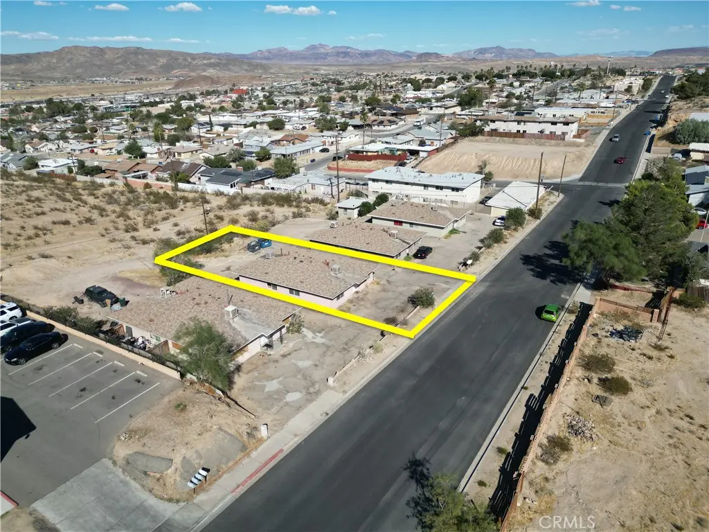 255 W Grace, Barstow, CA — listing photo 1