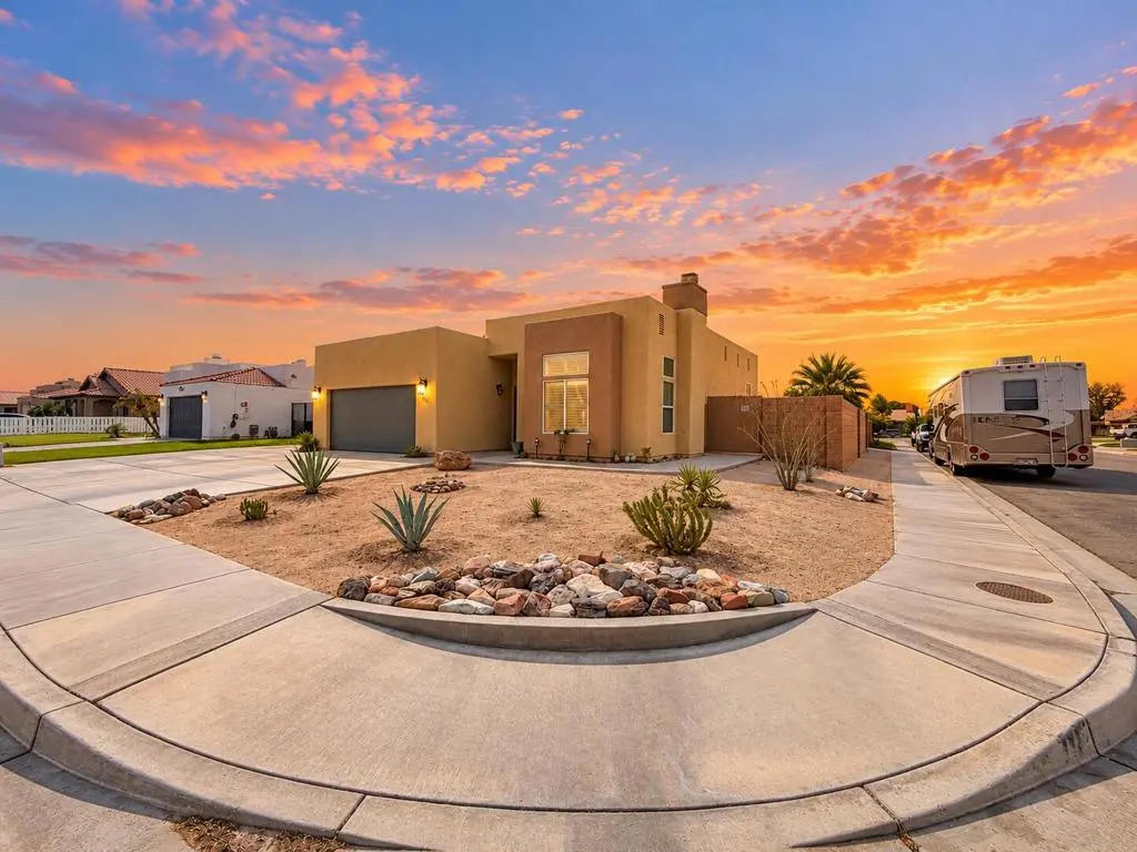 861 Aurora Way, Blythe, CA — listing photo 1