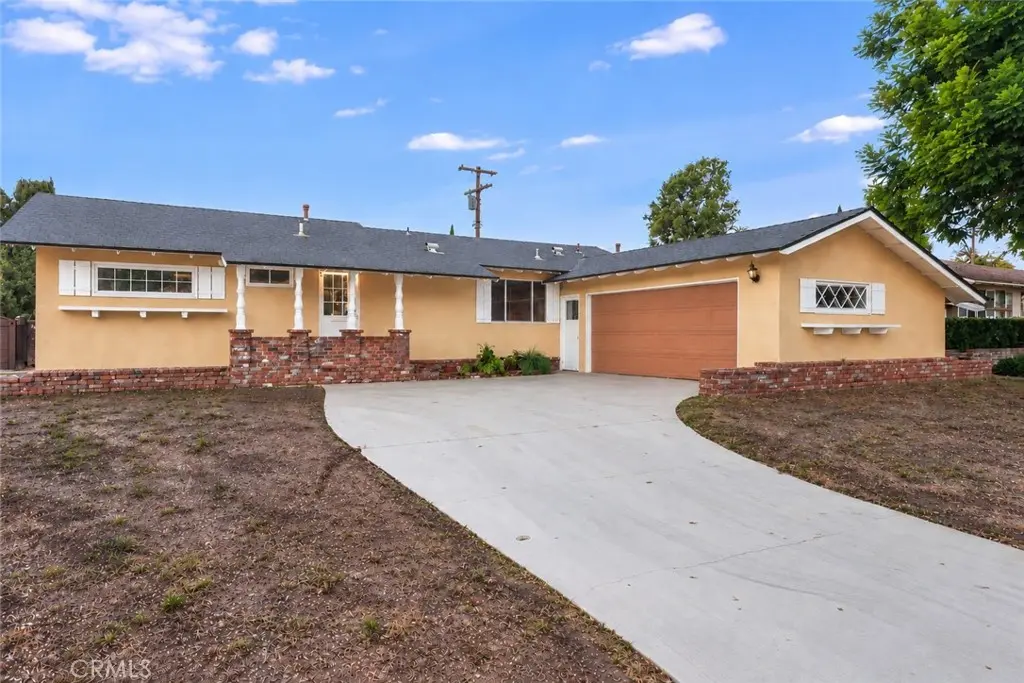 8037 Glade Avenue, Canoga Park, CA — listing photo 1