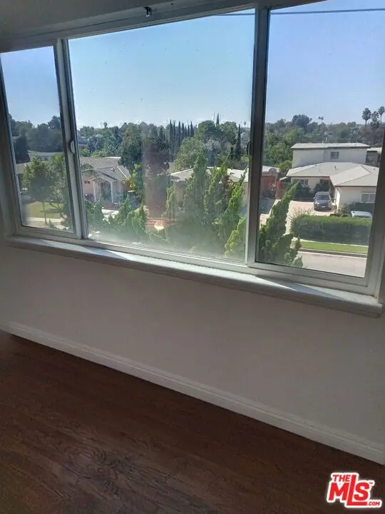 7208 S La Cienega Boulevard, Inglewood, CA — listing photo 1