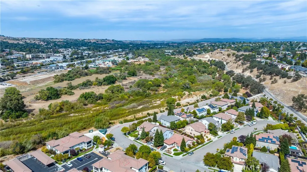 82 Navajo, Paso Robles, CA — listing photo 1