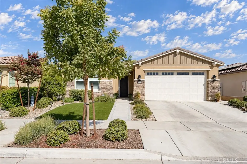 14308 Addleston Lane, Bakersfield, CA — listing photo 1