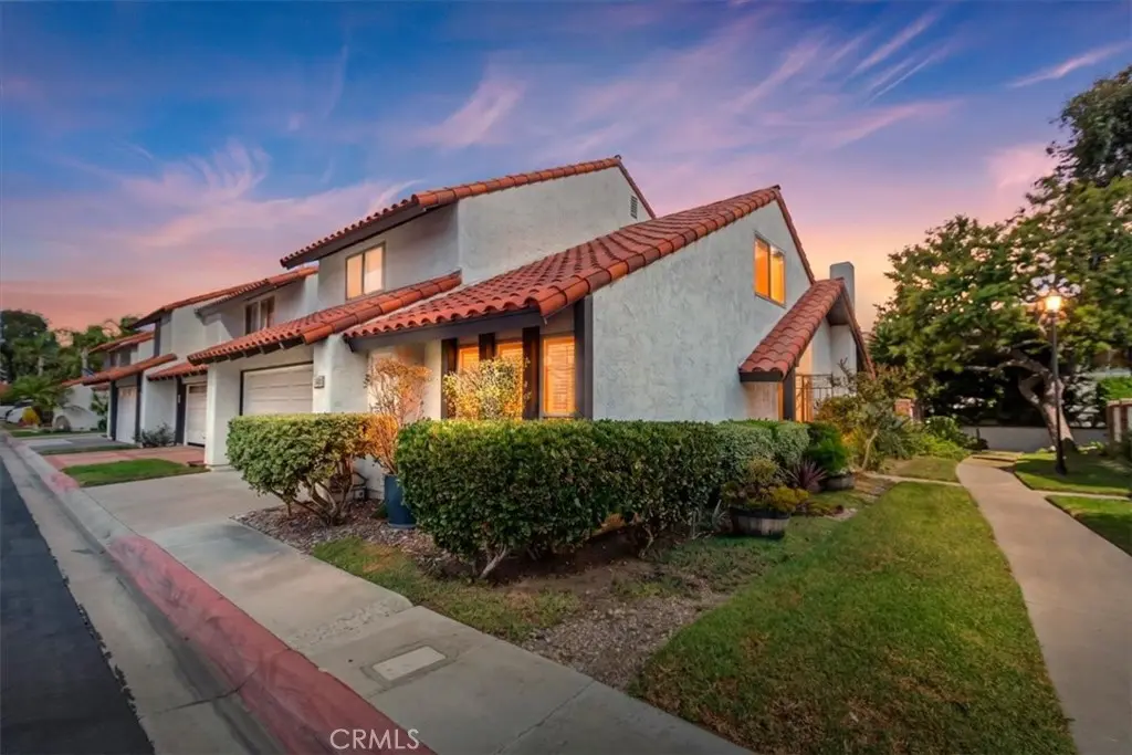 1402 Alpine Lane, Huntington Beach, CA — listing photo 1