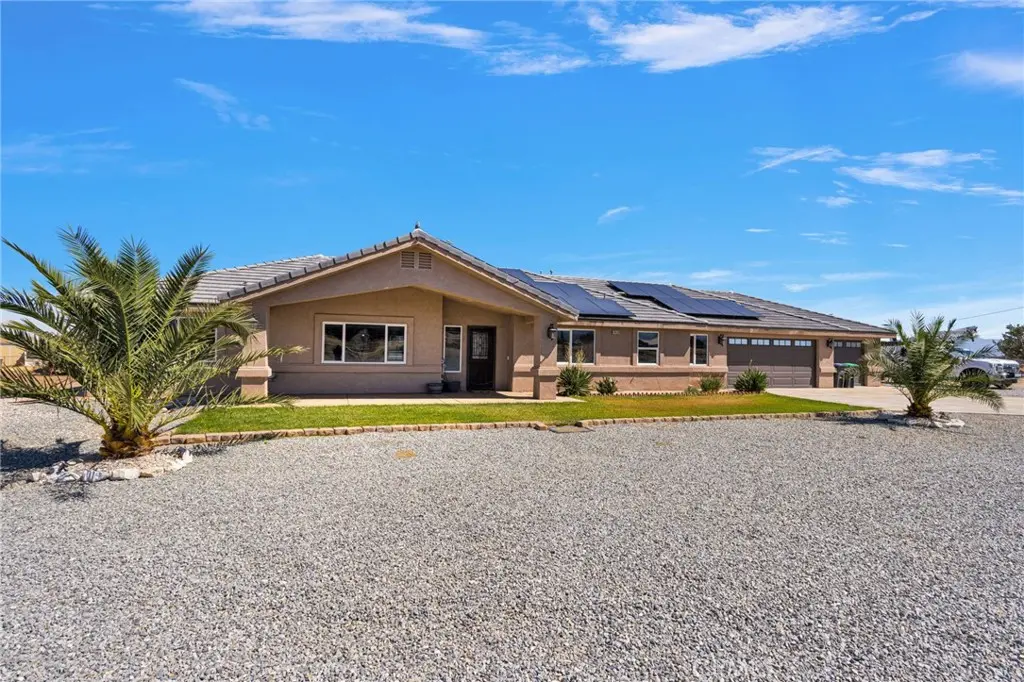 10529 Trinidad, Phelan, CA — listing photo 1