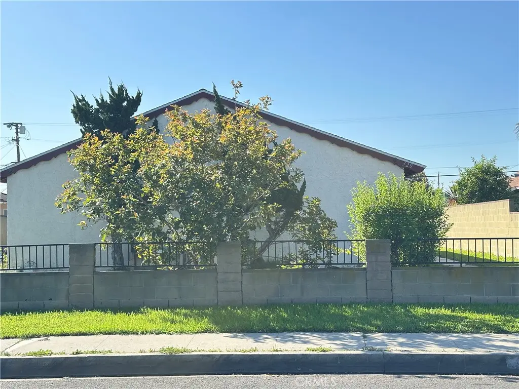 324 E 236th, Carson, CA — listing photo 1