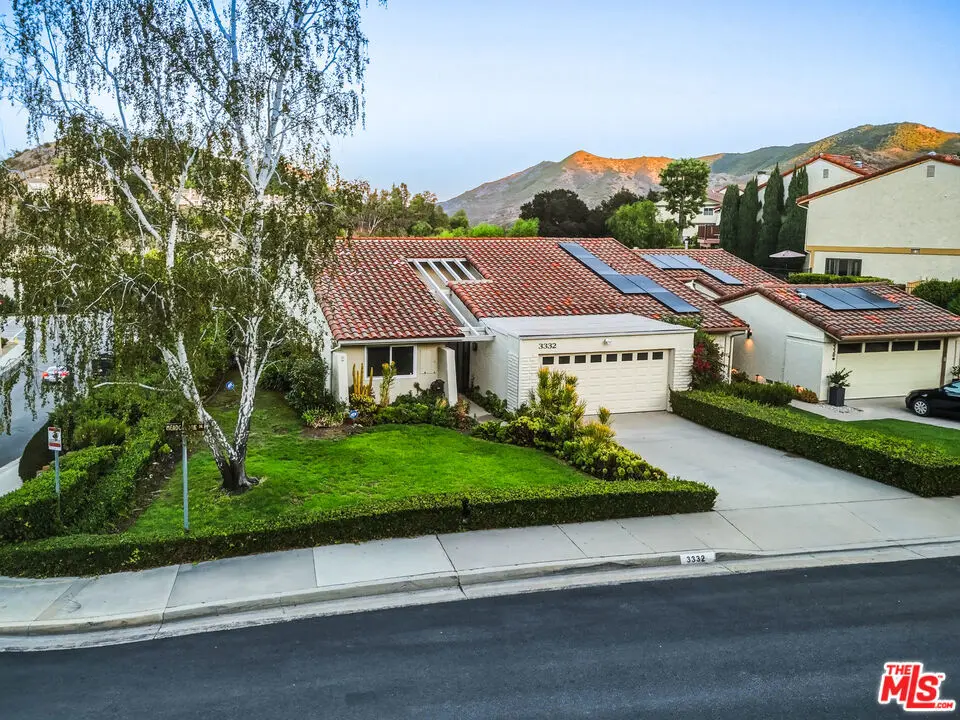 3332 Meadow Oak Drive, Westlake Village, CA — listing photo 1