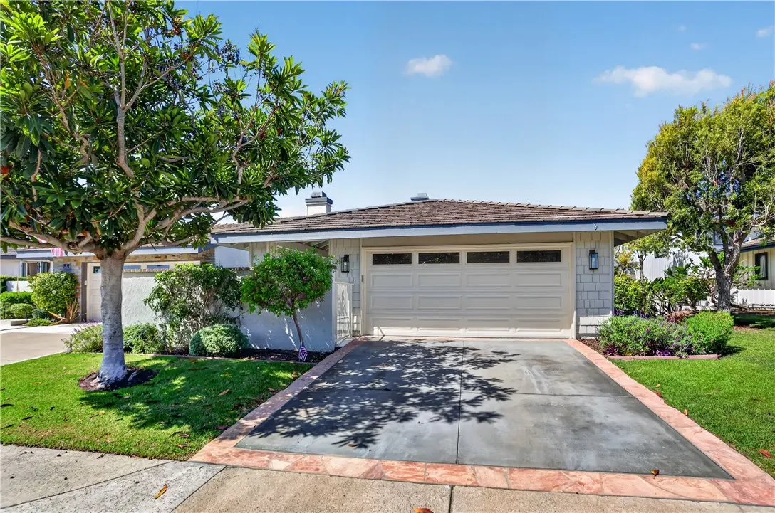 9 Curl, Corona Del Mar, CA — listing photo 1