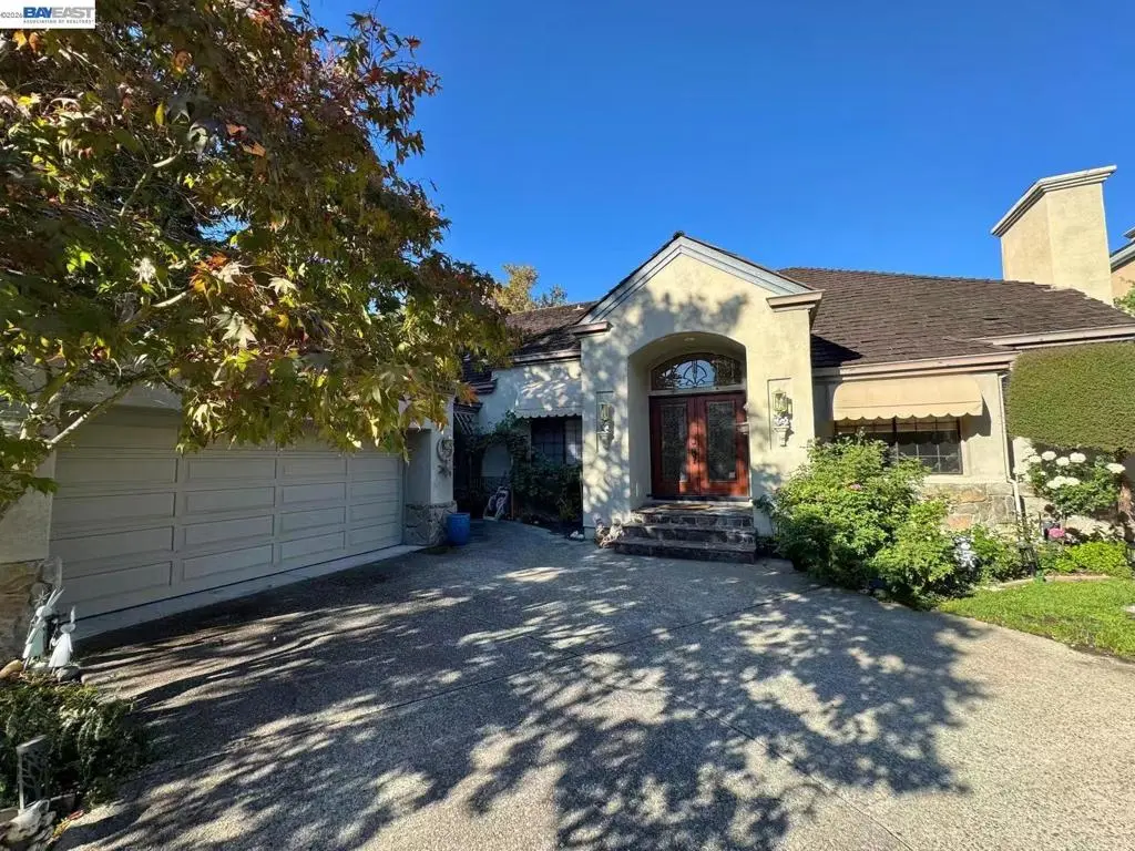 Single Family Residence for sale at 3236 Blackhawk Meadow Dr, Danville, CA featuring 3 beds and 2 baths