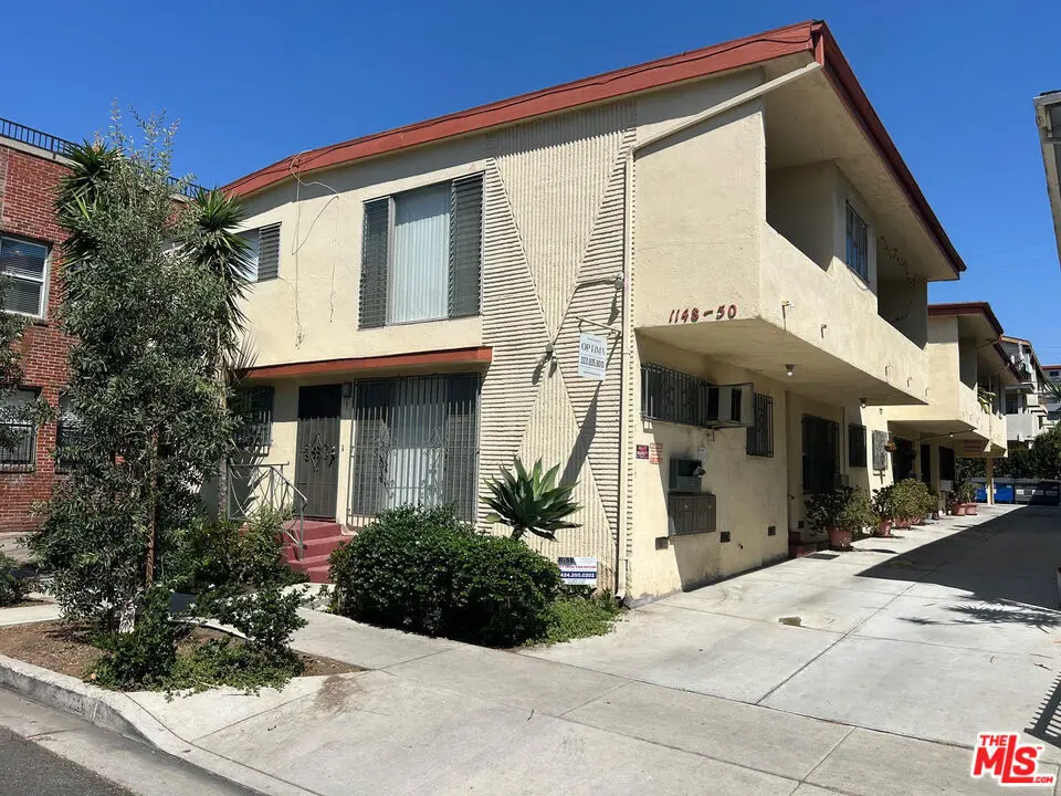 1148 N Formosa Avenue 8, West Hollywood, CA — listing photo 1