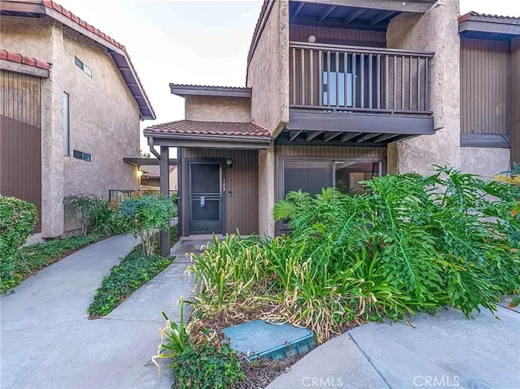 189 S Hollenbeck, Covina, CA — listing photo 1