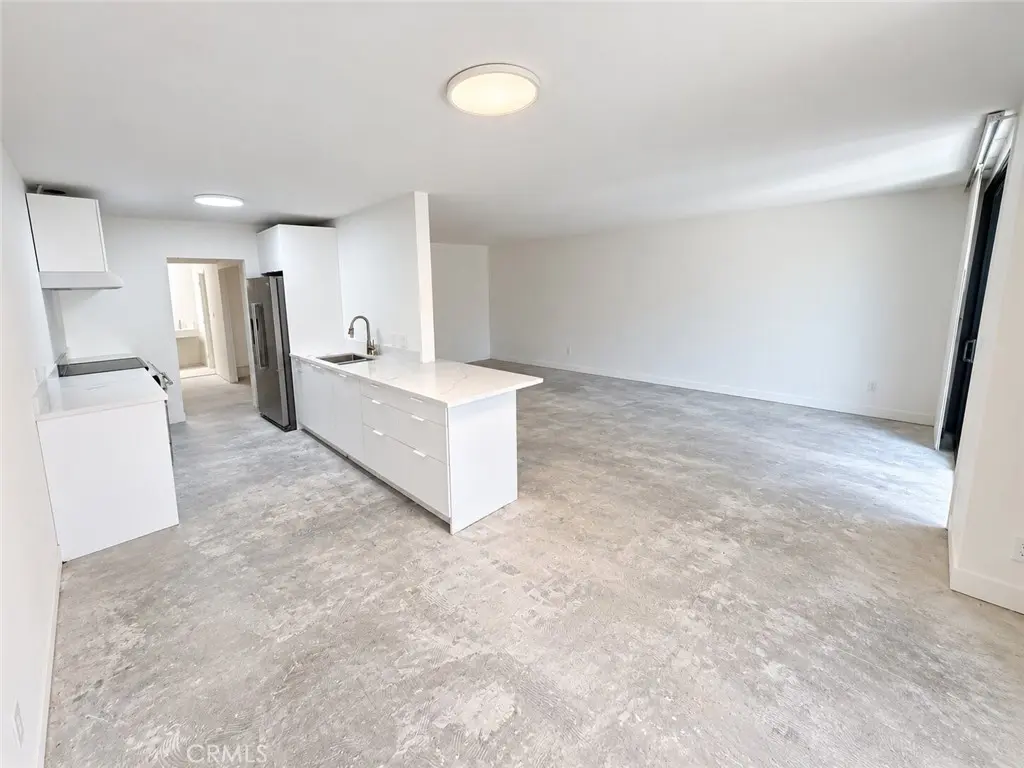 Condominium for rent at 7300 Franklin 355, Los Angeles, CA featuring 2 beds and 2 baths