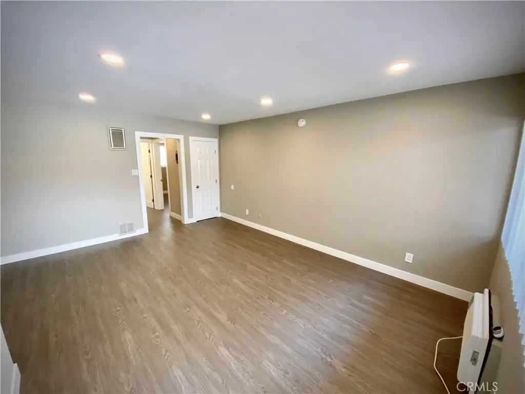 455 W Dryden Street 5, Glendale, CA — listing photo 1