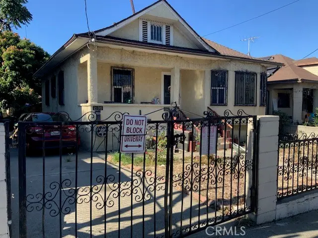 2128 Michigan, Los Angeles, CA — listing photo 1
