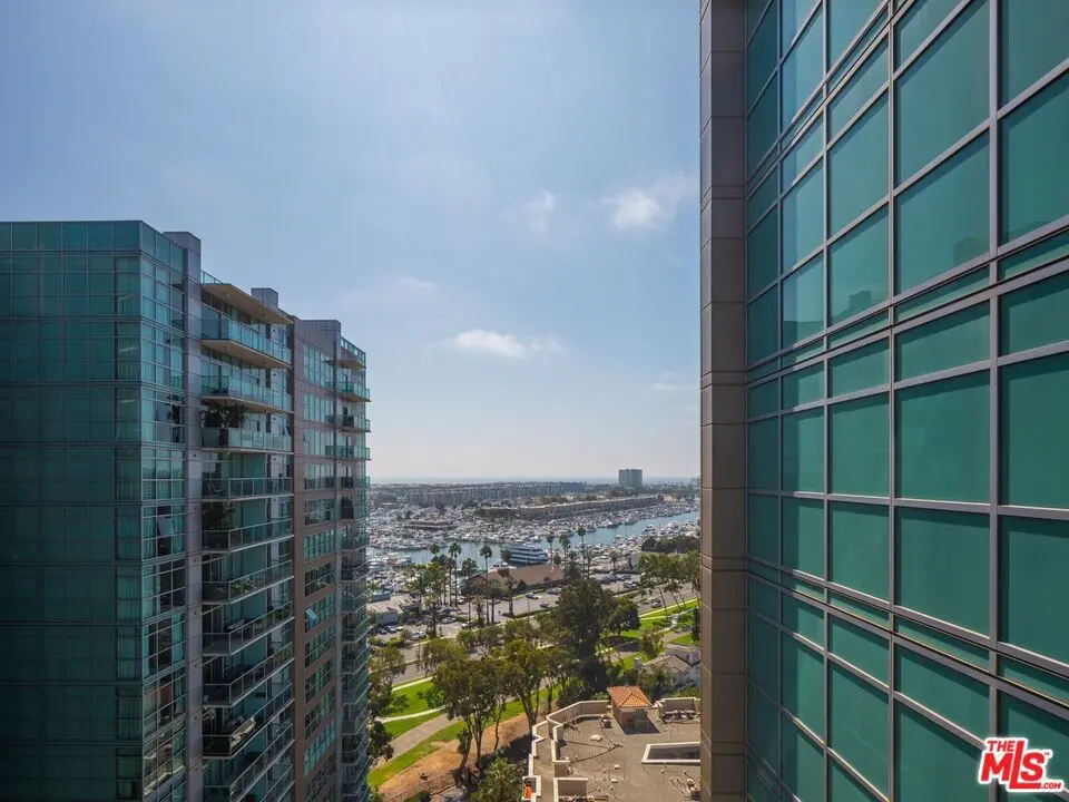 13700 Marina Pointe Drive 1615, Marina Del Rey, CA — listing photo 1