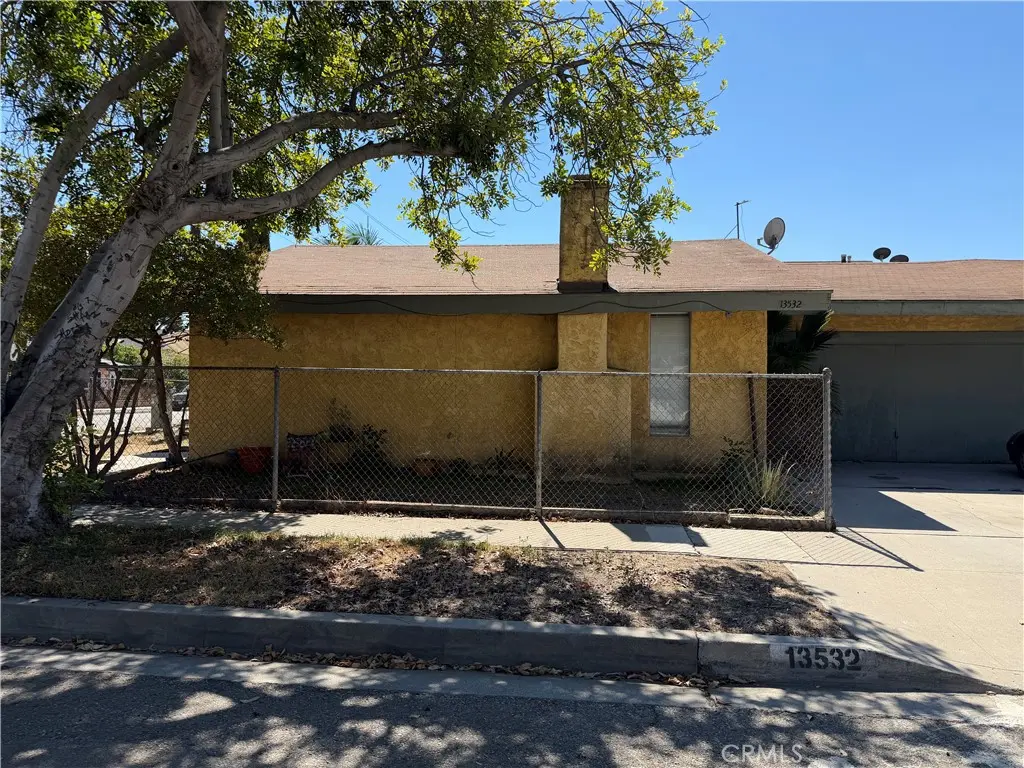 Duplex for sale at 13530 Valle Vista, Baldwin Park, CA featuring 4 beds and 4 baths