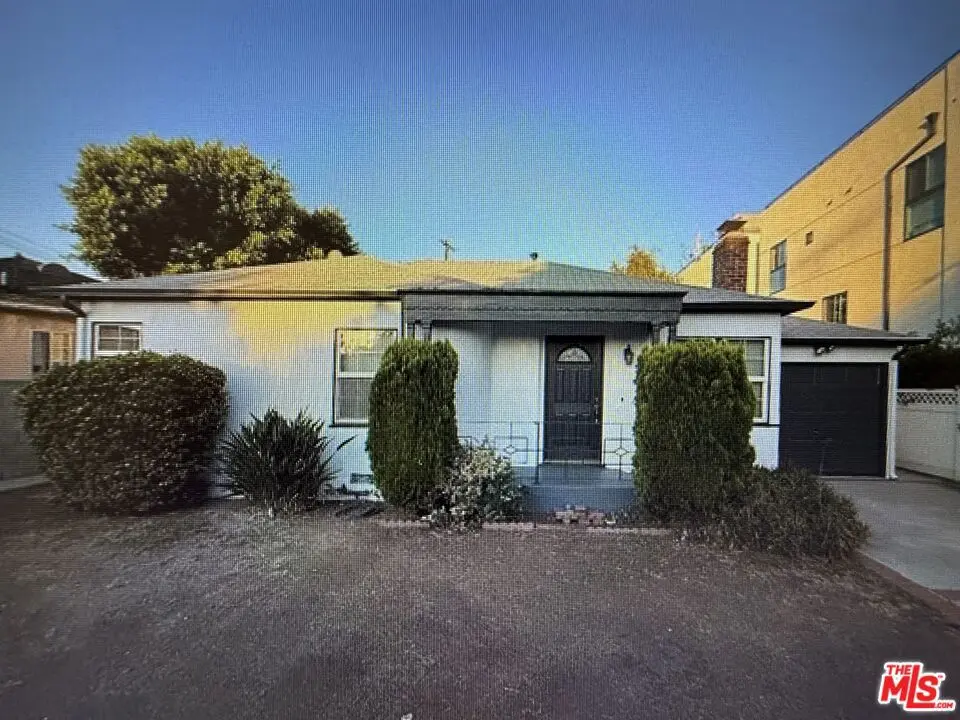 6348 Camellia Avenue, North Hollywood, CA — listing photo 1