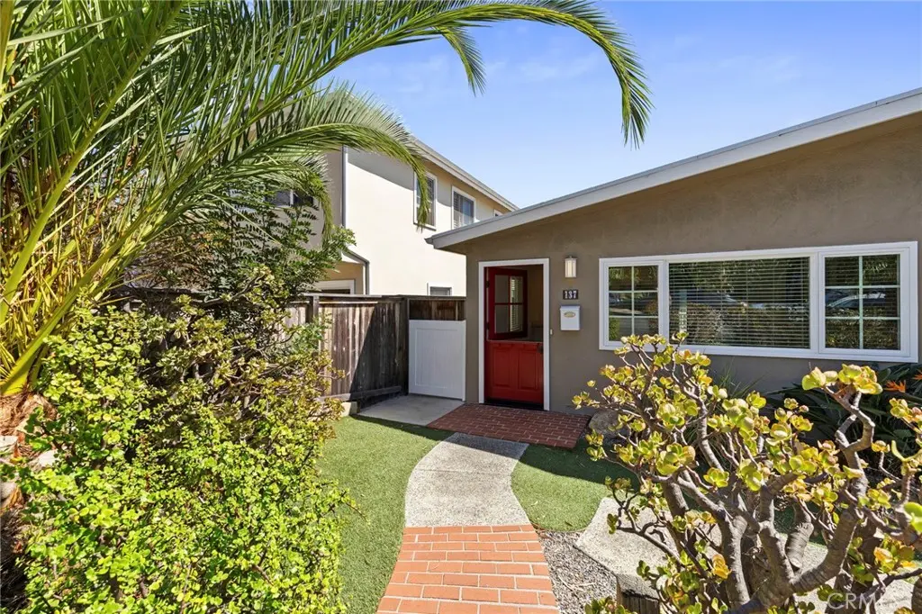 137 Cypress Dr, Laguna Beach, CA — listing photo 1