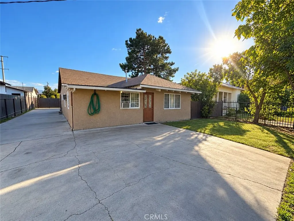 1083 E Benedict, San Bernardino, CA — listing photo 1