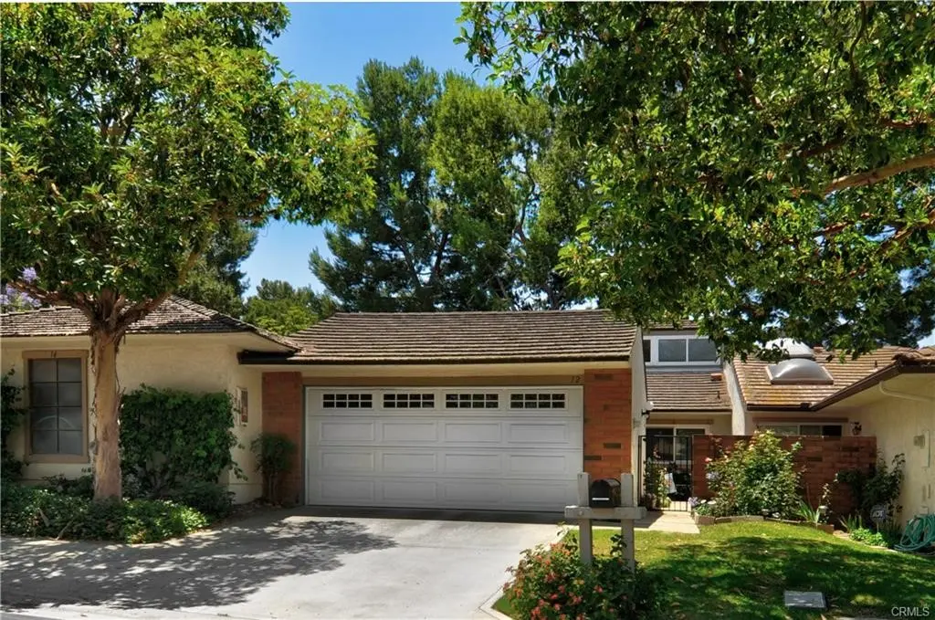 Condominium for rent at 12 Lemon Tree, Irvine, CA featuring 2 beds and 2 baths