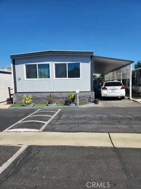 10745 Victoria Avenue 29, Whittier, CA — listing photo 1