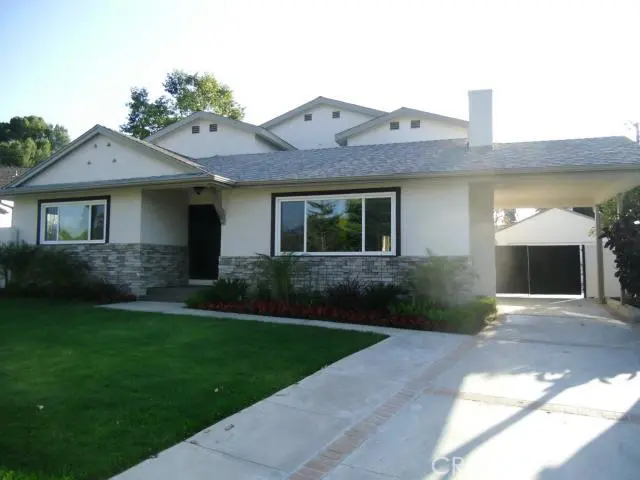 6225 Melvin Avenue, Tarzana, CA — listing photo 1