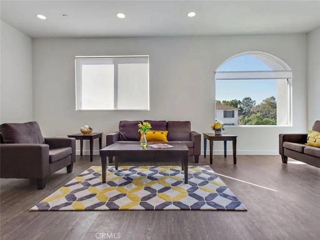 Apartment for rent at 610 Levering Avenue 203, Los Angeles, CA featuring 3 beds and 3 baths
