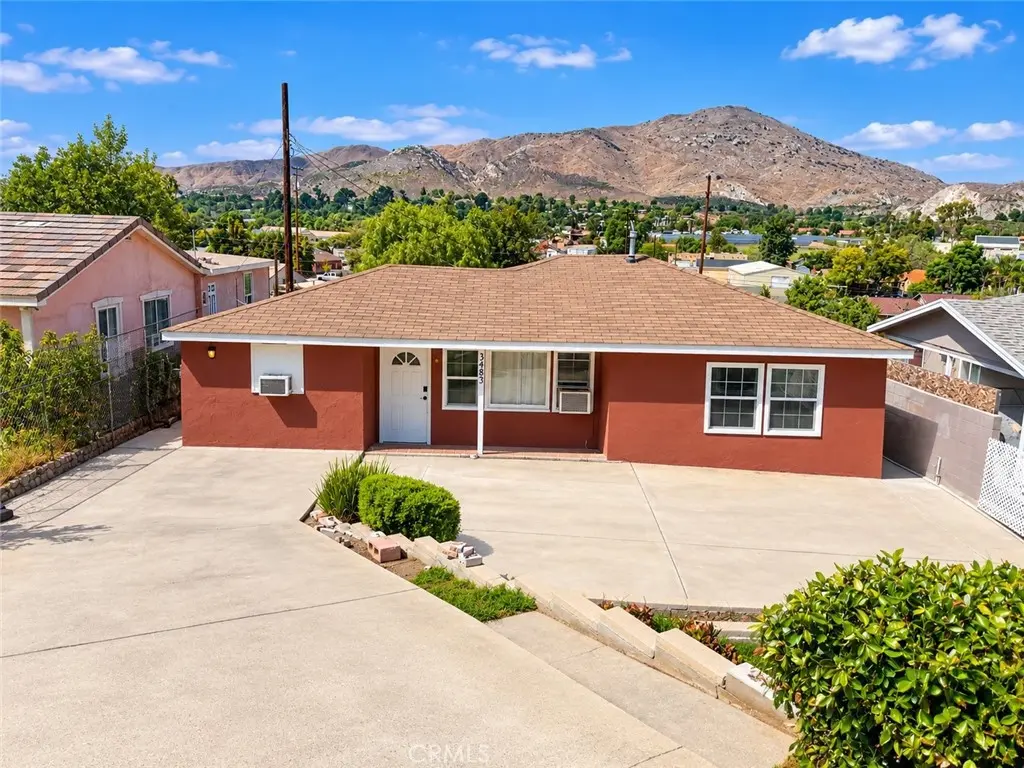3483 Skylane Drive, Jurupa Valley, CA — listing photo 1