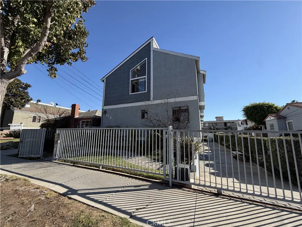 312 E Plymouth Street 4, Inglewood, CA — listing photo 1