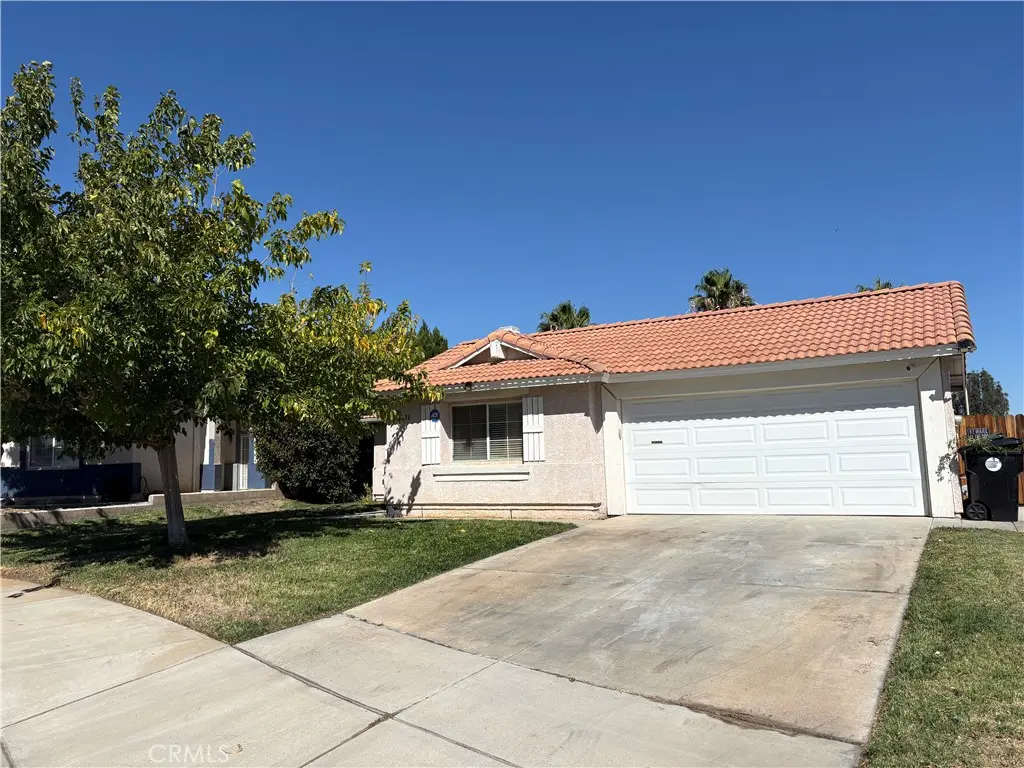 13738 Sarracino, Victorville, CA — listing photo 1