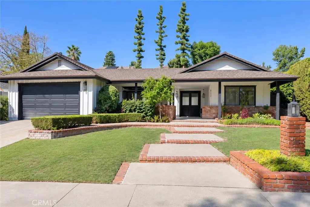 4139 Magna Carta, Calabasas, CA — listing photo 1