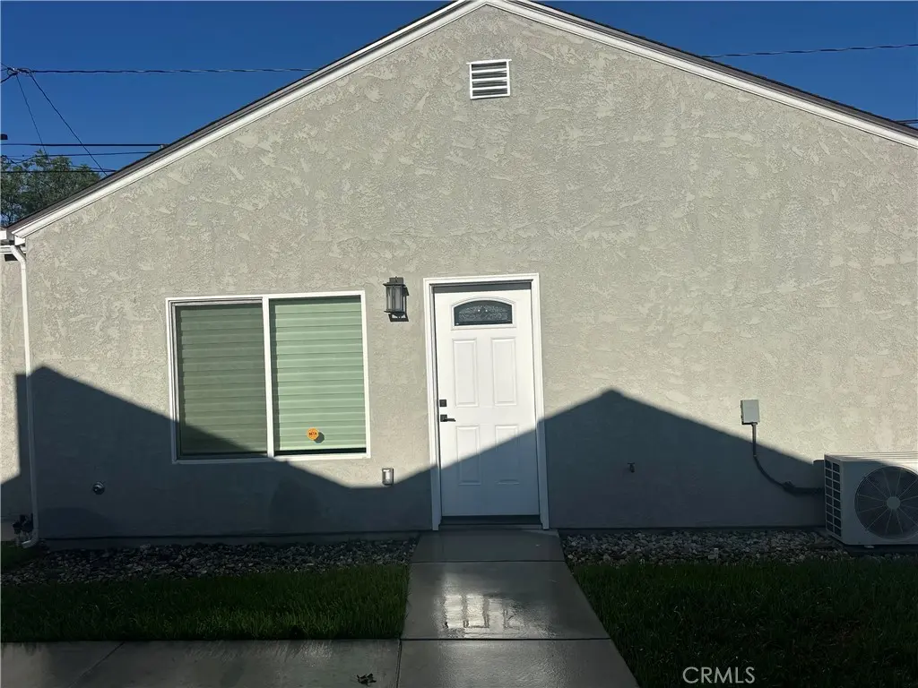 Duplex for rent at 11439 Freer St, Arcadia, CA featuring 1 bed and 1 bath