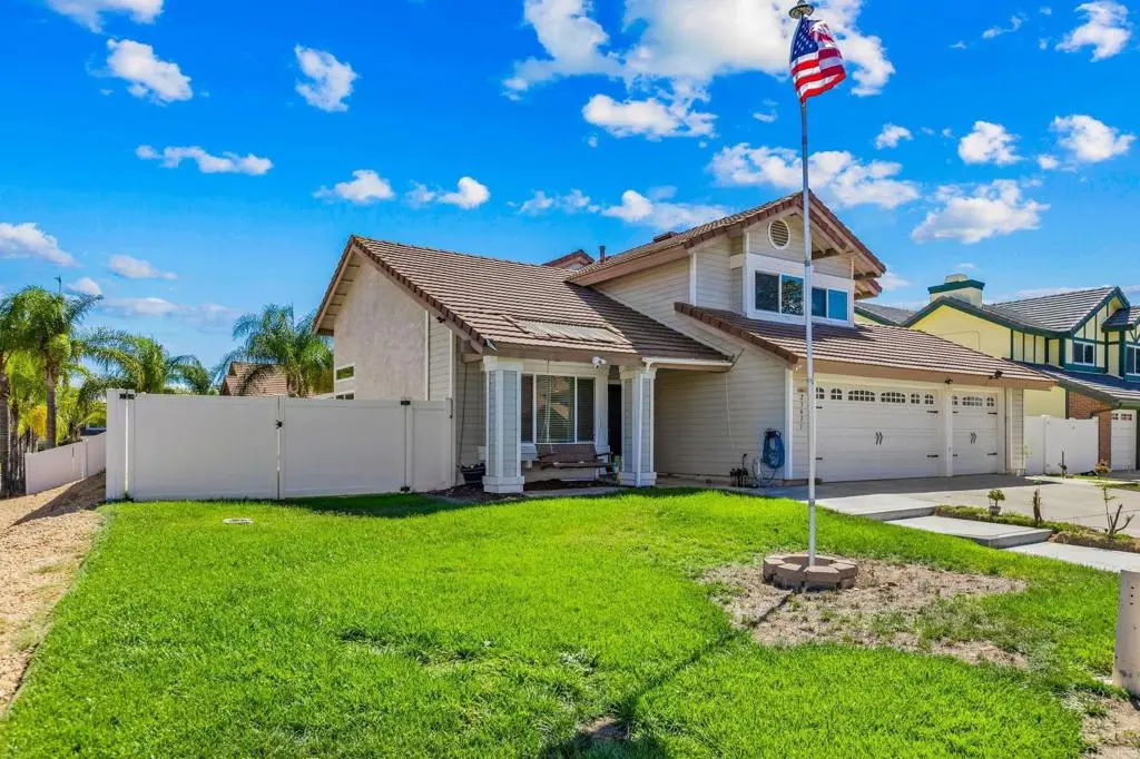 25471 Lacebark Drive, Murrieta, CA — listing photo 1
