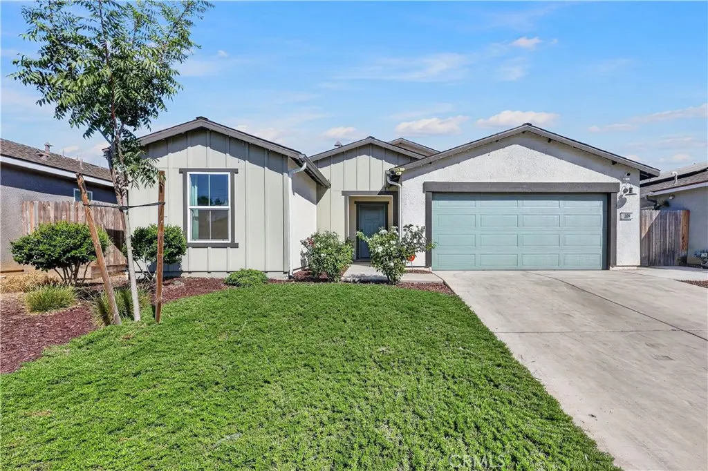 209 Grand View Court, Merced, CA — listing photo 1
