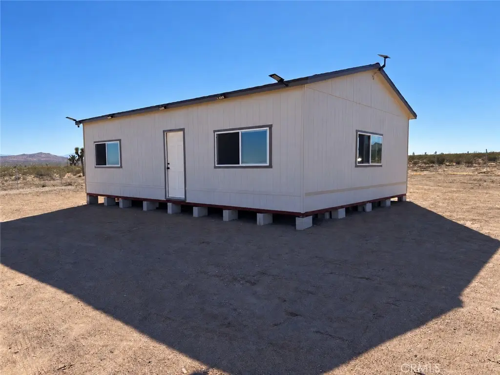 0 Mountain/Shadow Mountain Rd, Adelanto, CA — listing photo 1
