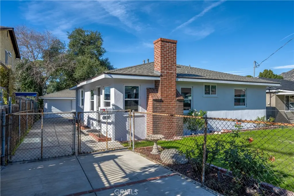 10931 Mcvine, Sunland, CA — listing photo 1