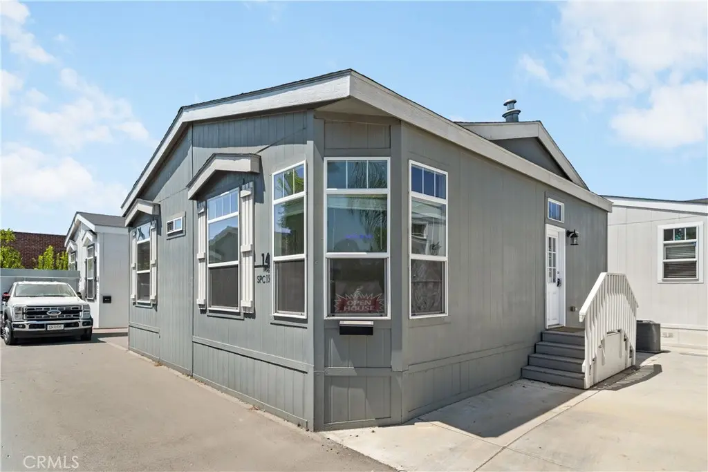 8250 Lankershim Boulevard Space 19, North Hollywood, CA — listing photo 1