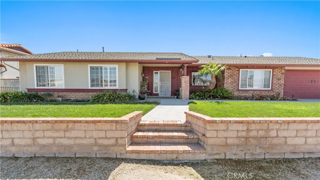 11658 Del Sur, Jurupa Valley, CA — listing photo 1