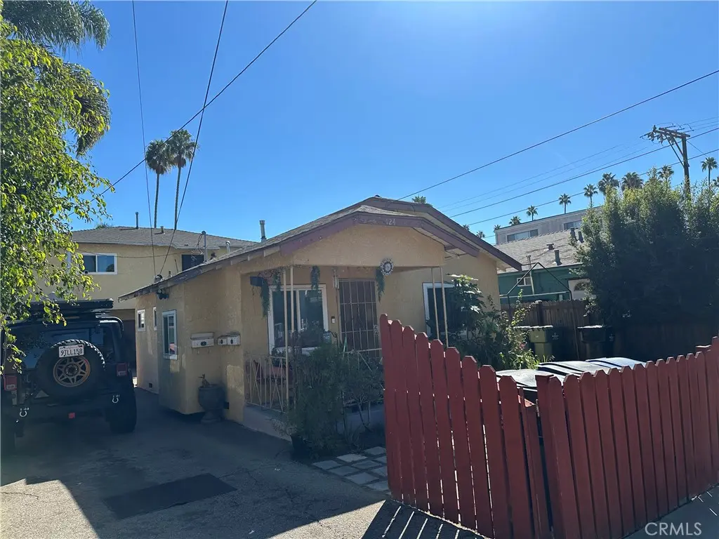 124 N Cedar, Inglewood, CA — listing photo 1