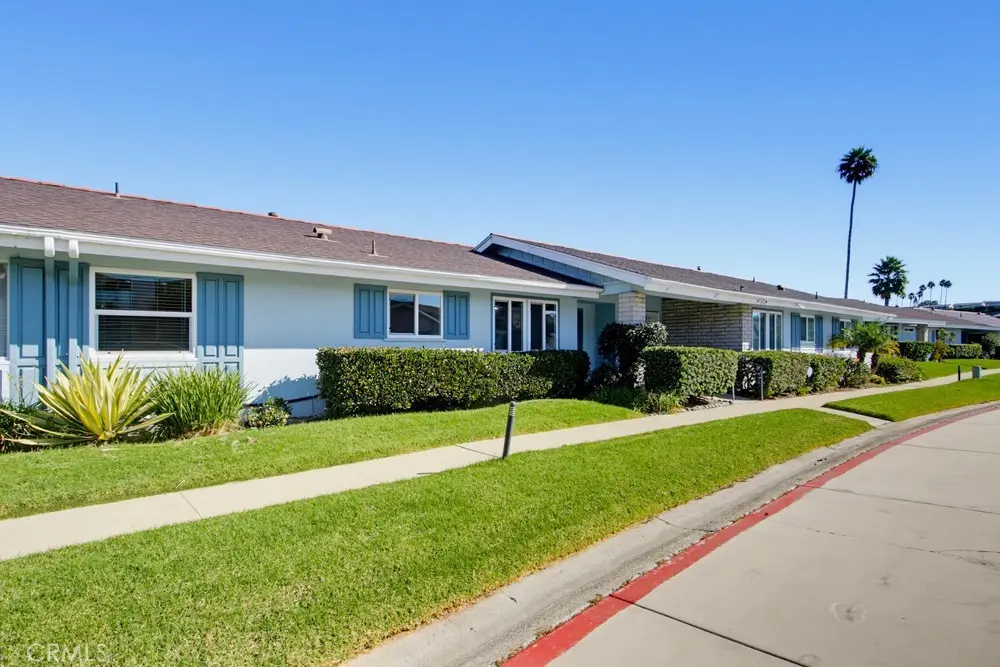 3615 Vista Bella 35, Oceanside, CA — listing photo 1