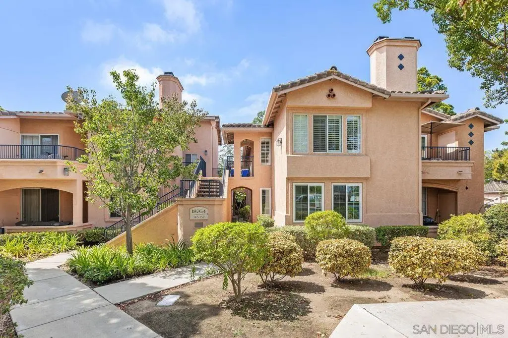 Residential Lease for rent at 18764 Caminito Cantilena 148, San Diego, CA featuring 2 beds and 2 baths