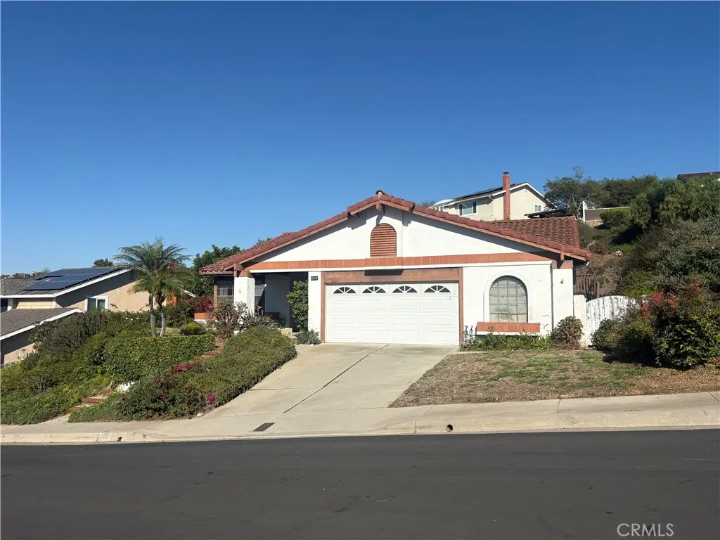 706 Calle Dulce, San Clemente, CA — listing photo 1